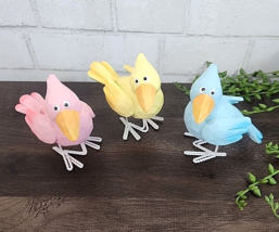 Easter Judgemental Crow Crows Birds Trio Tier Tray Pastel Figurine Decor... - $28.99