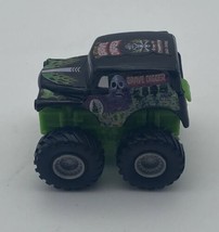 Hot Wheels Grave Digger Monster Jam Monster Truck Diecast Big Wheels Toy 1:64 - £9.40 GBP
