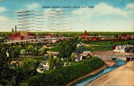 Grand Avenue Viaduct, Sioux City, Iowa - Linen Postcard bk53 - £3.12 GBP