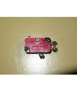 Micro Switch 250VAC-15A Lot A-
show original title

Original TextMikrosc... - $15.83 CAD