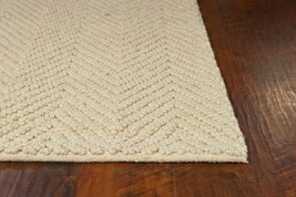 2' X 4' Ivory Chevron Hand Woven Area Rug - $1,529.64 MXN