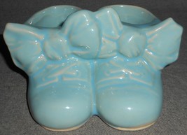1940s Mc Coy Pottery Blue Baby Shoes Planter Made In Ohio - £14.24 GBP