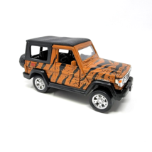 Tins Toys Toyota Land Cruiser 1/36 Scale Die Cast Car T679 - £10.87 GBP