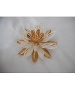 Vintage Estate Costume Floral 3D Brooch Pin Goldtone White Sarah Coventry - $19.99