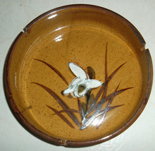 Vintage Collectible Handmade Ceramic Extra Large Ashtray Displaying Para... - $74.99