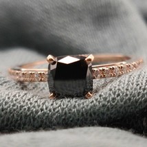 Anello di fidanzamento solitario con diamante nero taglio cuscino da 4 ct... - £102.10 GBP