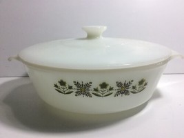 Vintage Anchor Hocking Fire King 1-1/2 Qt Milk Glass Green Meadow Ovenware 437 - £7.56 GBP