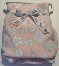 NWOT Betty &amp; Bob Baby Infant Girl Soft Sherpa Fleece Throw Blanket Floral Pink - £14.60 GBP