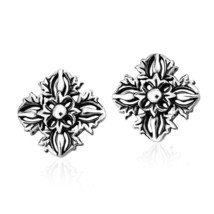Beautifully Detailed Mandala Flower Sterling Silver Stud Earrings - £13.84 GBP