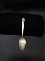 Old 1939 NEW YORK WORLD’S FAIR Souvenir SPOON, SILVER PLATE History NY v... - £7.33 GBP