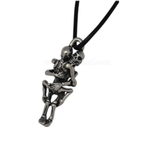 Skeleton&quot;s  Making LOVE Necklace - £2.41 GBP