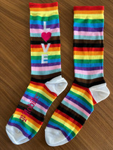 T-Mobile Tuesday LOVE Pride Socks LGBTQIA Rainbow Colorful Limited Edition M/L - £15.14 GBP