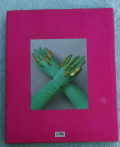 Shocking Schiaparelli hardback book image 2