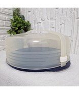 Vintage Tupperware Cake Carrier Pastry Keeper Round Blue Rare 90s Discon... - $52.72 CAD