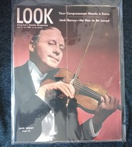 LOOK America&#39;s Family Magazine Vintage News &amp; History May 15 1945 Jack Benny - £17.79 GBP