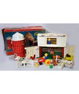  Vintage Fisher Price Little People Farm 915 Set Complete With Box  0326!!! - $148.50
