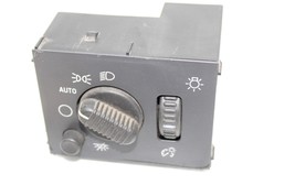 03-06 CHEVROLET SILVERADO HEADLIGHT SWITCH Q0034 - £70.50 GBP