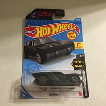 New DC Comics Batman Hot Wheels The Batman Batmobile - $9.45