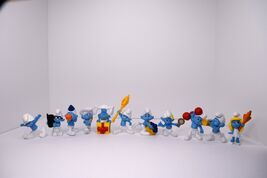 Lot of 11 McDonald's Smurf Figures Happy Meal Toys 2011 &amp; 2013 - $14.84