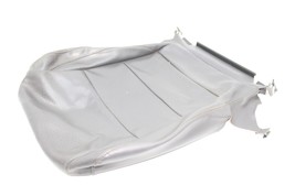 06-10 VOLKSWAGEN JETTA FRONT RIGHT PASSENGER SEAT LOWER COVER Q3220 - £107.77 GBP