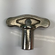 Taylor Vintage Key - Toy KEY/ Gas Furnace Key / Radiator Key -#672 Germany - £8.82 GBP