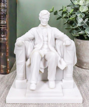 Seated Abraham Lincoln Figurine 5&quot; Tall Lincoln Memorial Washington Sculpture - £22.83 GBP