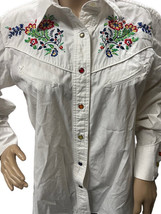 Cruel White Embroidered Floral Pearl Snap Button Up Western Shirt Size L... - £19.69 GBP