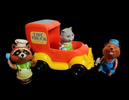Vintage Mattel Preschool 1975 Hub-Bubs Happy Hollow Fire Truck and 3 Fig... - $481.90 MXN