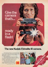 Kodak Ektralite 10 Camera Michael Landon 1978 Vintage Print Ad - $9.89