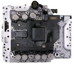 Valve Body and TCM For 2016-19 Nissan Titan 5.6L 31705-X100B X100D RE7R01A OEM image 3