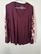 Torrid Super Soft Knits Zinfandel Floral Sleeve Hoodie Sweater Size M/L (00) - $39.99