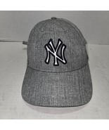 Genuine MLB NY Yankees 47 Grey Cap Adjustable One Size Fits All  - $218.53 MXN