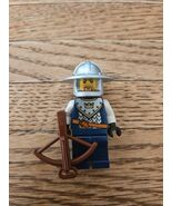 LEGO Fantasy Era Minifigure con cappello e balestra
