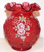 FENTON ART GLASS CRANBERRY EMBOSSED ROSES HAND PAINTED C GRIFFITHS 6 1/2... - €128,12 EUR