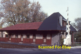 West Milton Union Co. Pennsylvania Reading Station Slide 1982  - £5.44 GBP