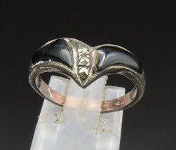 925 Sterling Silver - Vintage Onyx &amp; Marcasite Curved Band Ring Sz 7 - RG24577 - £23.16 GBP