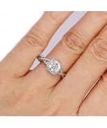 Lab diamond engagement ring, Cushion cut diamond ring, White gold diamon... - €2.362,54 EUR+ Lab diamond engagement ring, Cushion cut diamond ring, White gold diamon... - €2.362,54 EUR+