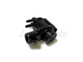 Air Pump Solenoid Valve PN xr855179 New OEM 2015 Jaguar XF - $498.05 MXN