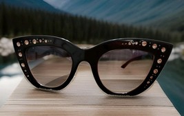 Women&#39;s CG Rhinestone Cat Eye Sunglasses - Black - $147.38 MXN