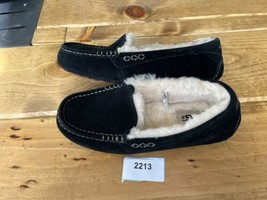 Women’s UGG Ansley Black Suede Slip-on Moccasins Slippers Shoes - Size US 7 - £70.26 GBP