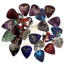 Fender Premium Picks Sampler - 24 Pack Includes Thin, Medium &amp; Heavy Gauges - £33.61 GBP