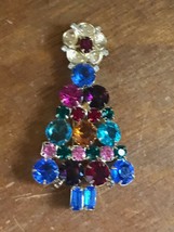 Estate Large Colorful Prongset Rhinestones w Big Goldtone Topper Christmas Tree - £29.71 GBP