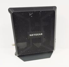 NETGEAR Nighthawk C7000 AC1900 Wi-Fi Cable Modem Router image 3