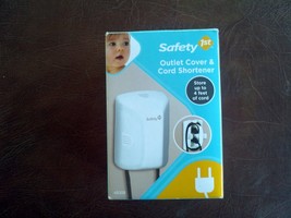 Safety 1st Outlet Cover with Cord Shortener 1 - £6.51 GBP