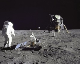 Buzz Aldrin at Tranquility Base on the Moon Apollo 11 Eagle Photo Print - £7.04 GBP