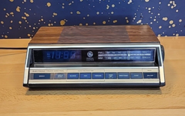 Vintage General Electric GE 7-4662C Electronic Touch Control Alarm Clock Radio - £15.73 GBP