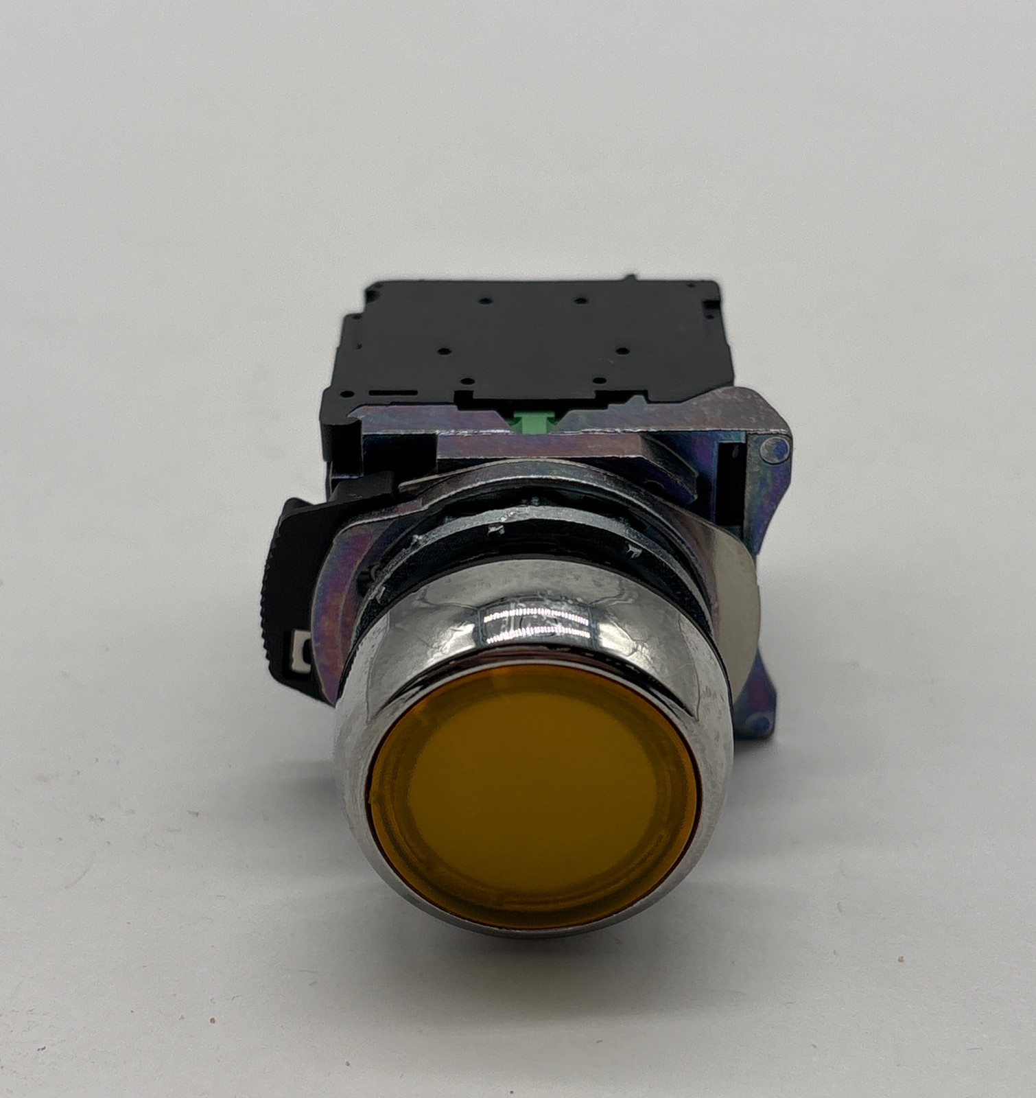Allen-Bradley 800F-N5W Illuminated Yellow Pushbutton  - $10.45
