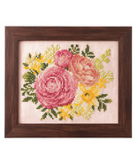 Cosmo Ranunculus and Daffodil Seasonal Flower Arrangement Cross Stitch Kit - $47.77 CAD