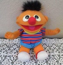 Sesame Street 1996 Tickle Me Ernie Laughing Giggle Shaking 12&quot; Plush - £9.91 GBP