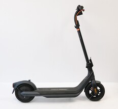 Segway Ninebot E2 Pro Electric Scooter - Black (AA.05.14.05.0001) image 3